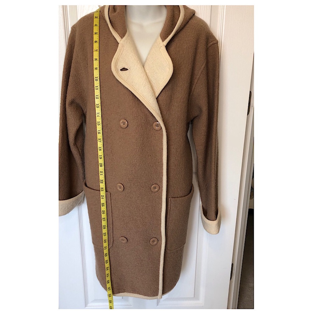 100% Wool Camel Color Long Coat In size Medium - Picture 2 of 10